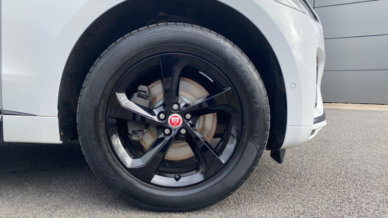 Jaguar F-Pace 2.0 D200 R-Dynamic S 5dr Auto AWD Diesel Estate